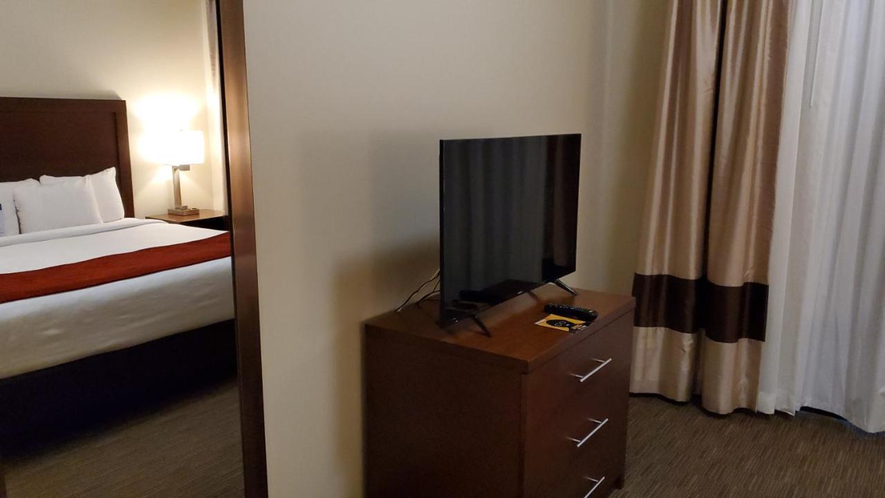 Comfort Inn & Suites Tempe Phoenix Sky Harbor Airport Exterior foto