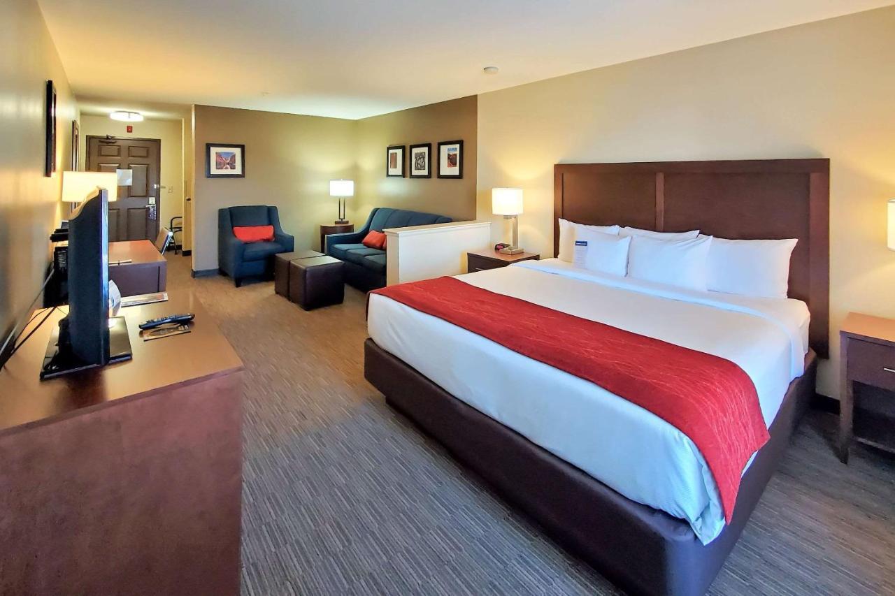 Comfort Inn & Suites Tempe Phoenix Sky Harbor Airport Exterior foto