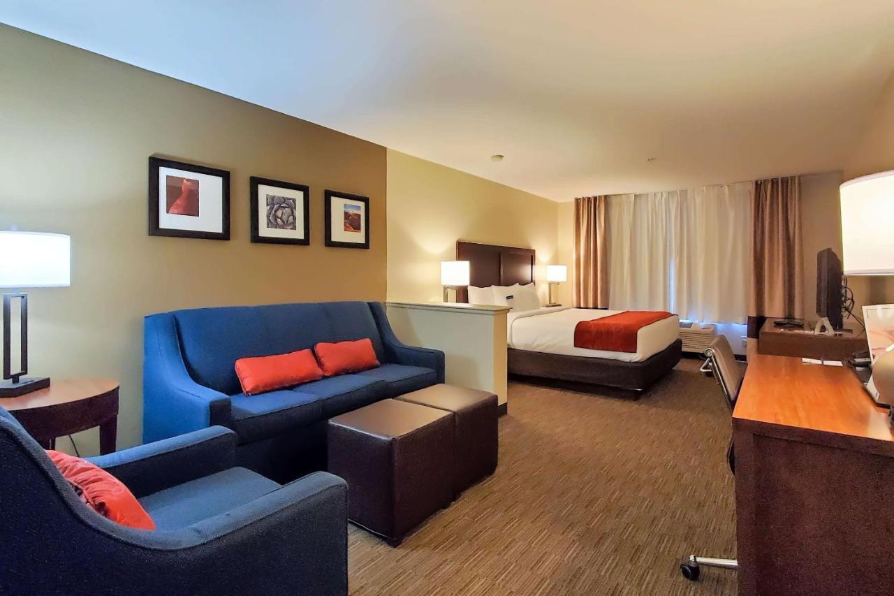 Comfort Inn & Suites Tempe Phoenix Sky Harbor Airport Exterior foto